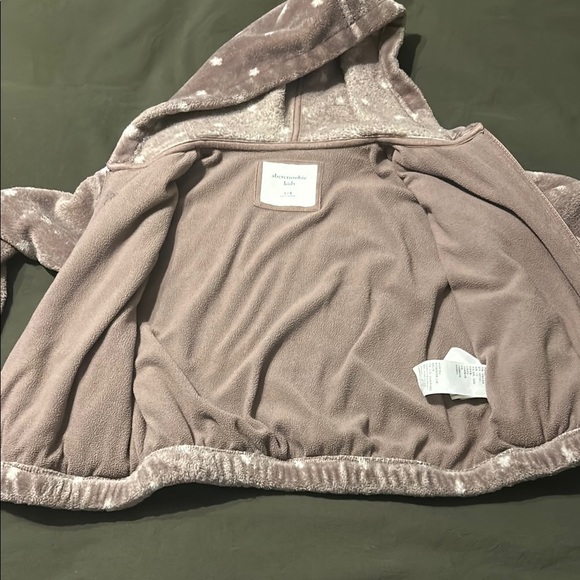 Abercrombie Kids Cozy Soft Star Hoodie - Picture 10 of 10